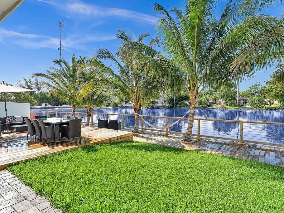 5-Star Lakefront Oasis In Hollywood-Hard Rock Casino Fort Lauderdale Exterior photo